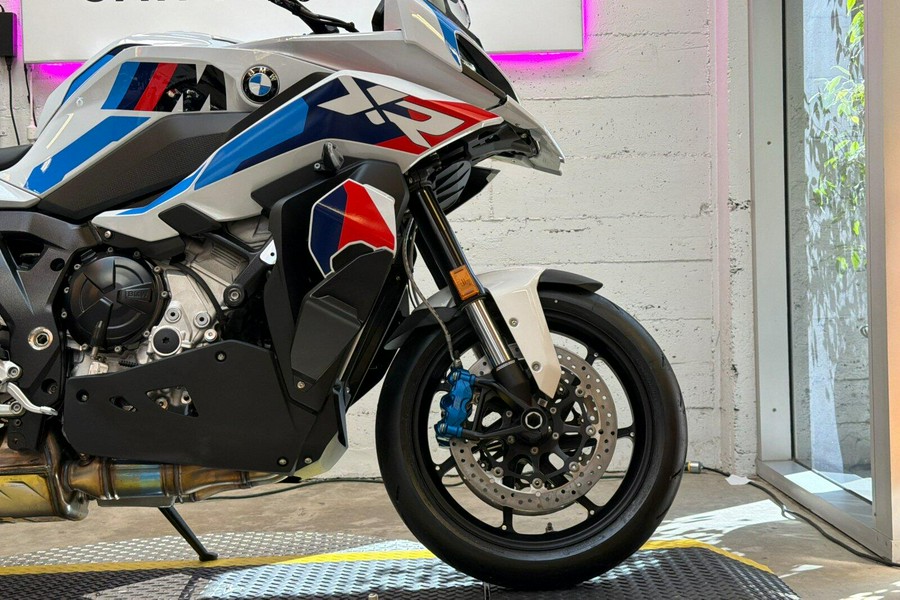 2026 BMW M 1000 XR