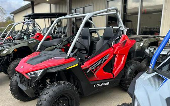 2026 Polaris RZR 200 EFI