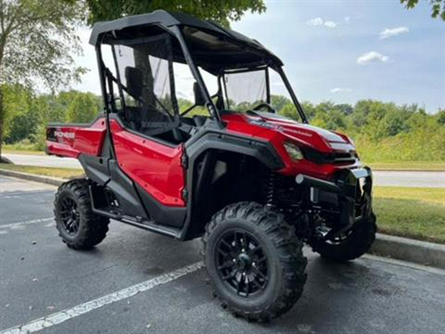 2024 Honda Pioneer 1000 Deluxe