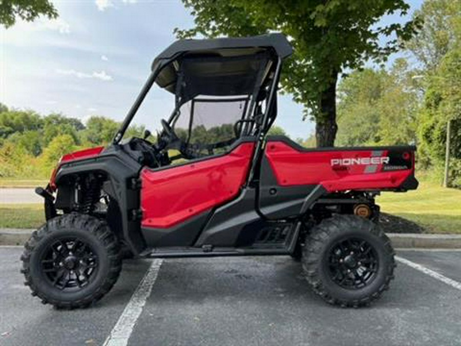 2024 Honda Pioneer 1000 Deluxe