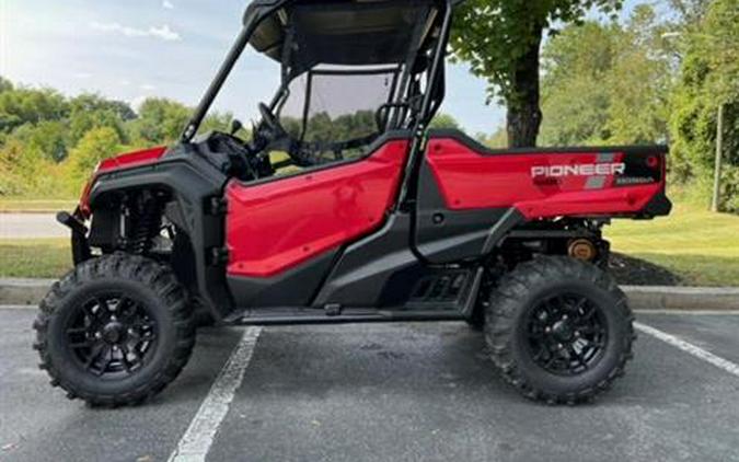 2024 Honda Pioneer 1000 Deluxe