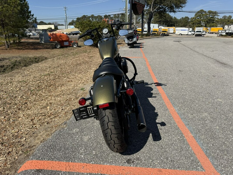 2017 Harley-Davidson® XL 883N Iron 883™