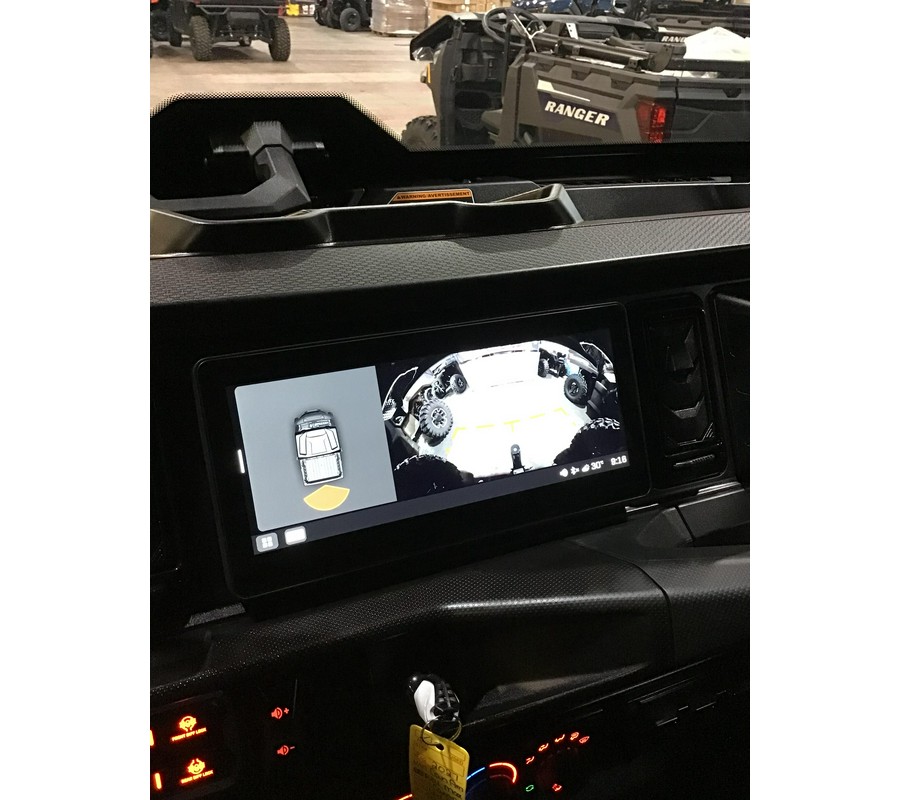 2027 SSV DEFXU MAX LTD 65 HD11 CA HB 27 - Can-Am