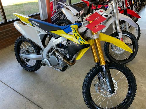 2022 Suzuki RM-Z250 Review [The Playful Motocross Racebike]