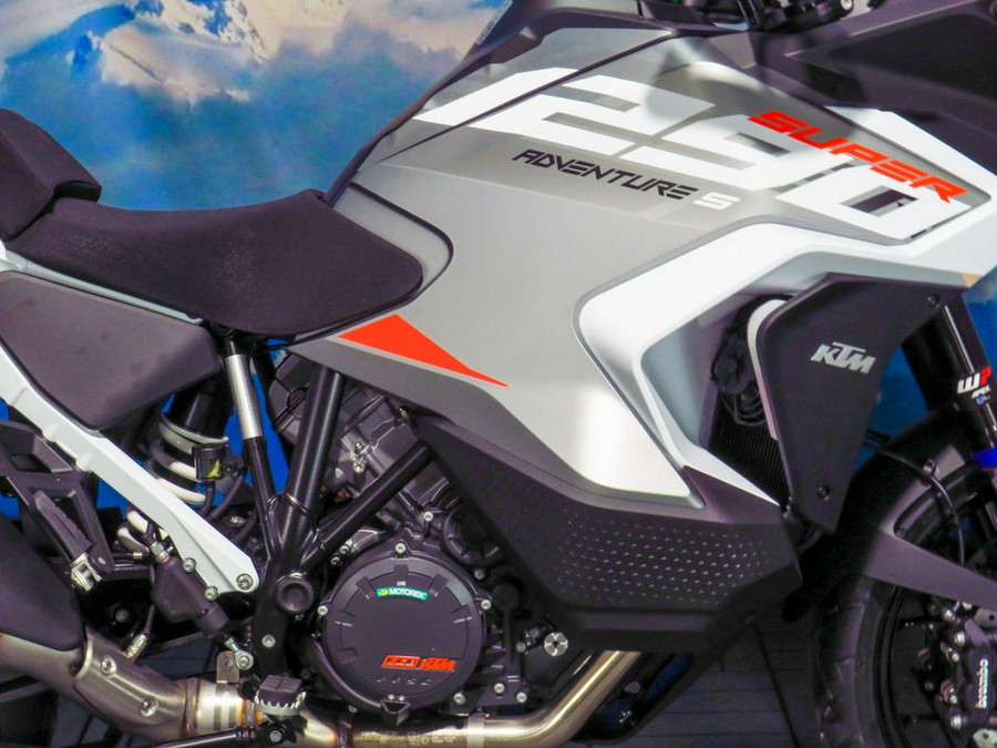 2024 KTM 1290 Super Adventure S