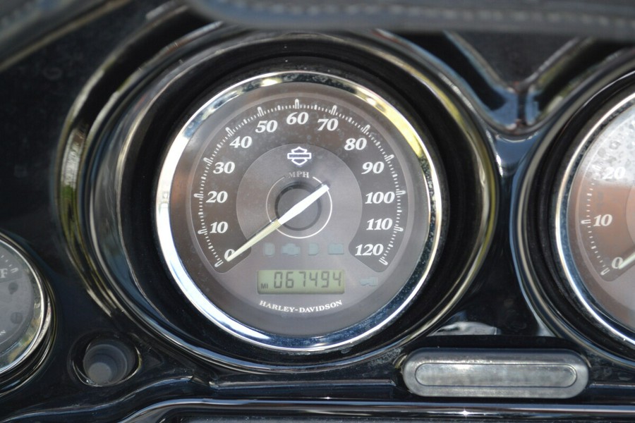 2010 Harley-Davidson Electra Glide® Ultra Limited - FLHTK