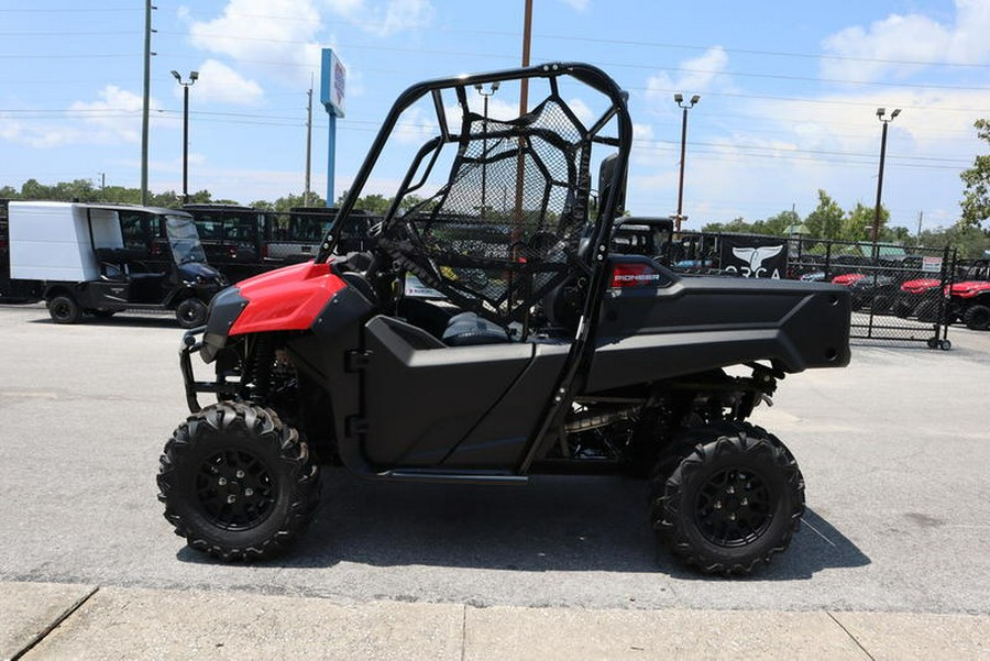 2025 Honda® Pioneer 700 Deluxe