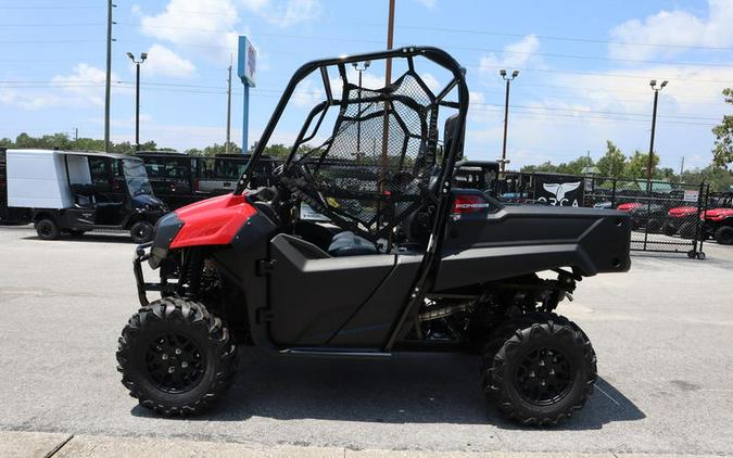 2025 Honda® Pioneer 700 Deluxe