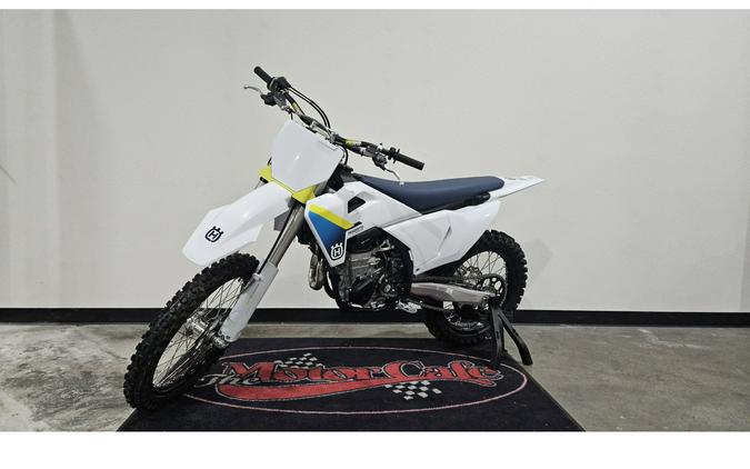2025 Husqvarna Motorcycles FC 450 Cash or Standard Rate Finance Price!