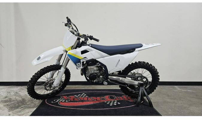 2025 Husqvarna Motorcycles FC 450 Cash or Standard Rate Finance Price!