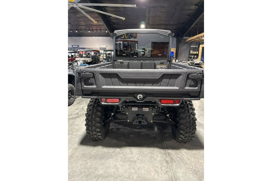 2026 Can-Am DEFENDER 6X6 LIMITED HD10