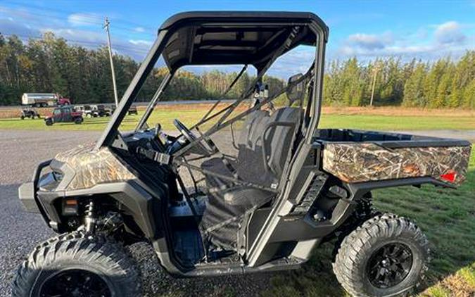 2026 Can-Am Defender XT HD11 with 10.25 in. touchscreen display