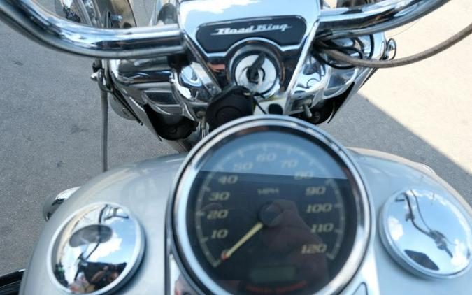 Used 2014 HARLEY ROAD KING