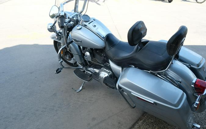 2014 HARLEY ROAD KING
