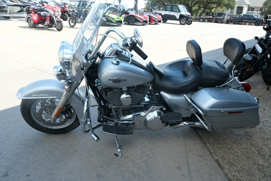 2014 HARLEY ROAD KING