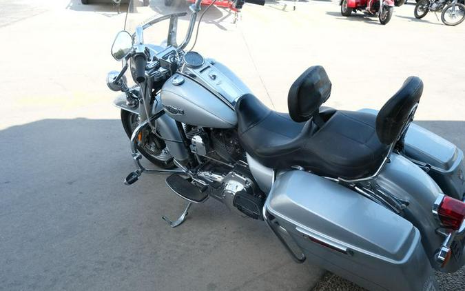 Used 2014 HARLEY ROAD KING