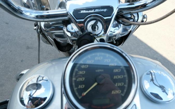 2014 HARLEY ROAD KING