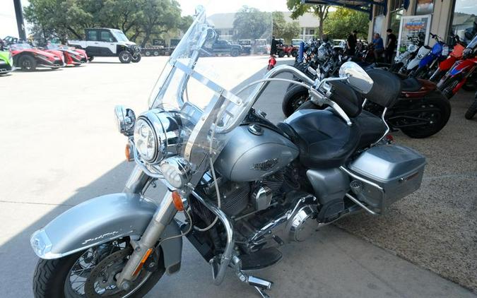 Used 2014 HARLEY ROAD KING