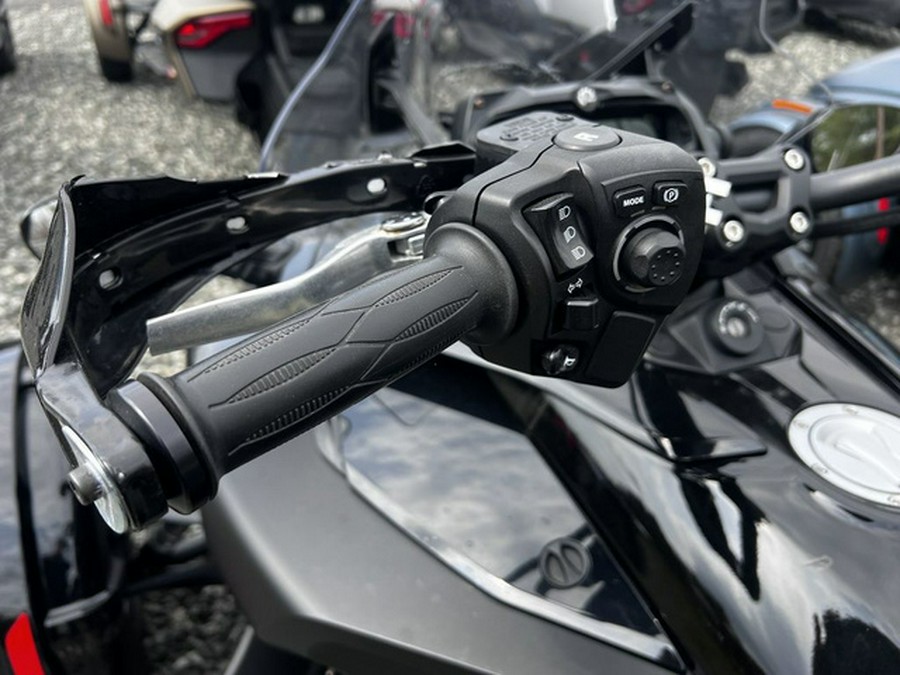 2021 CAN-AM 000E6MS00