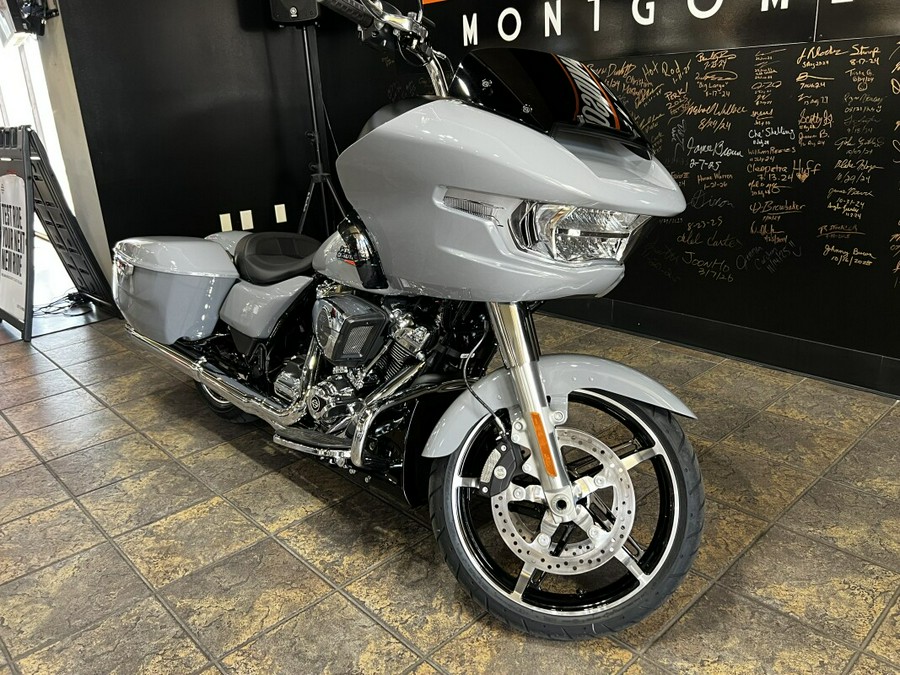 2026 Harley-Davidson® Road Glide® Dark Billiard Gray
