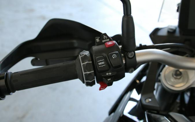 2025 BMW Motorrad F 900 GS Blackstorm Metallic