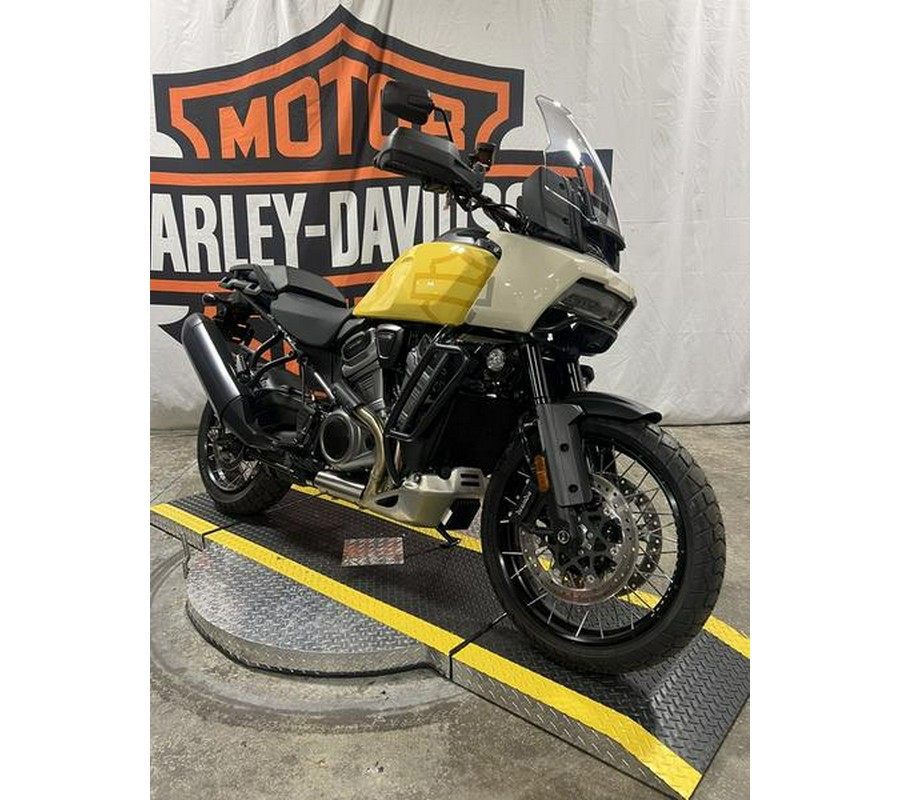 2023 Harley-Davidson® RA1250S - Pan America™ 1250 Special