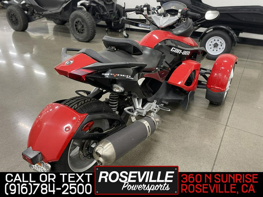 2010 Can-Am® Spyder Roadster RS