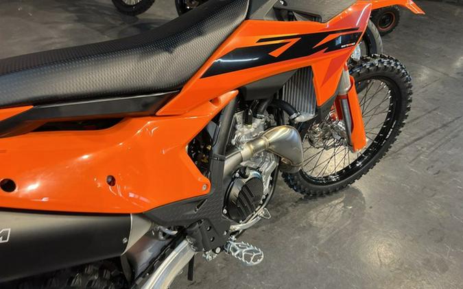2025 KTM SX 450 F