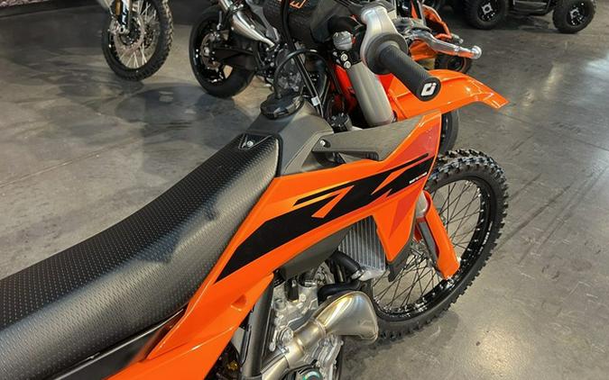 2025 KTM SX 450 F