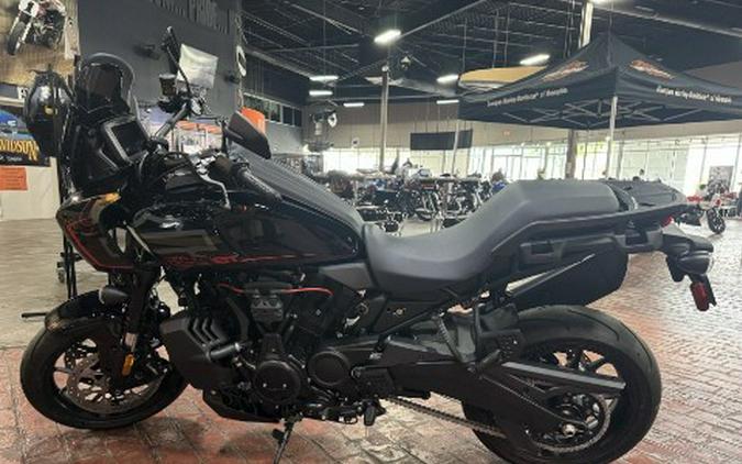 2026 Harley-Davidson Pan America® 1250 ST