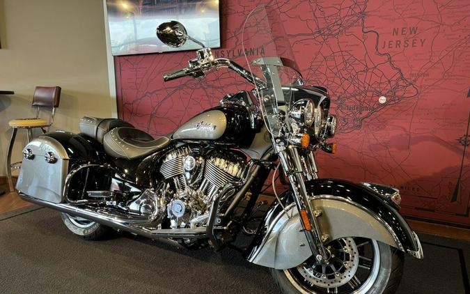 2024 Indian Motorcycle® Springfield® Black Metallic/Titanium Metallic