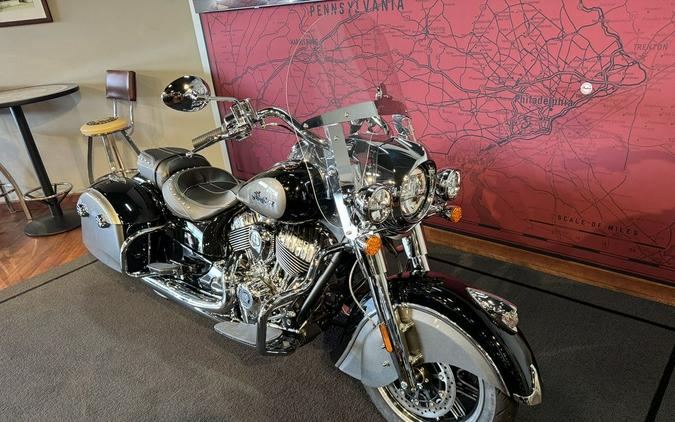 2024 Indian Motorcycle® Springfield® Black Metallic/Titanium Metallic