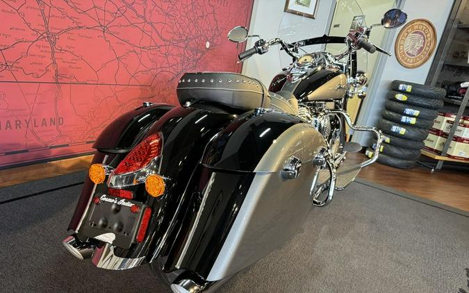 2024 Indian Motorcycle® Springfield® Black Metallic/Titanium Metallic