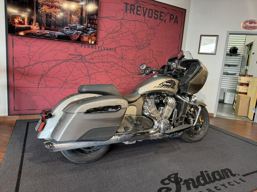 2020 Indian Motorcycle® Challenger Titanium Metallic