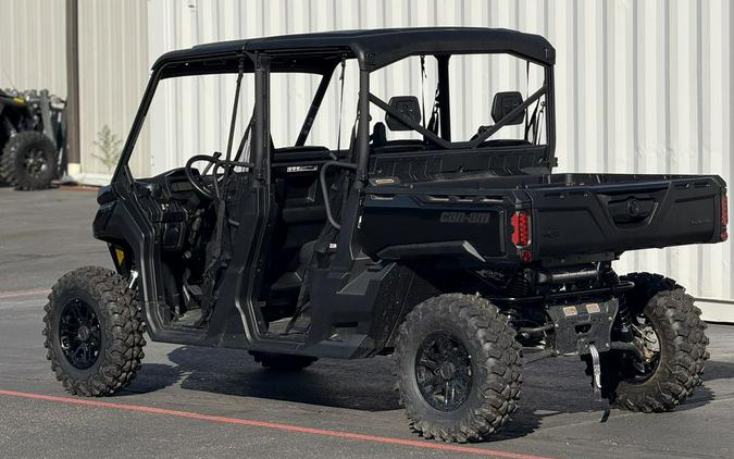 2025 Can-Am® Defender MAX Lone Star HD10