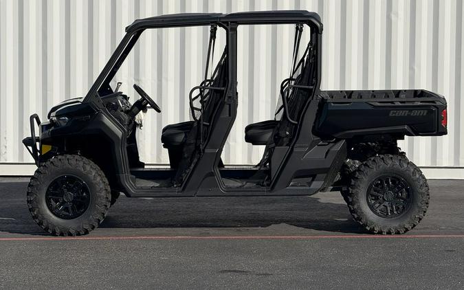 2025 Can-Am® Defender MAX Lone Star HD10