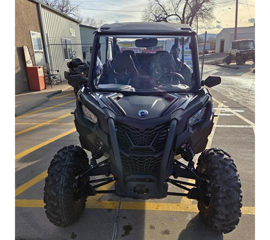 2025 Can-Am Maverick Sport Max DPS