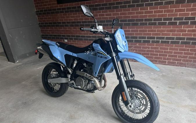 2025 Suzuki DR-Z 4SM