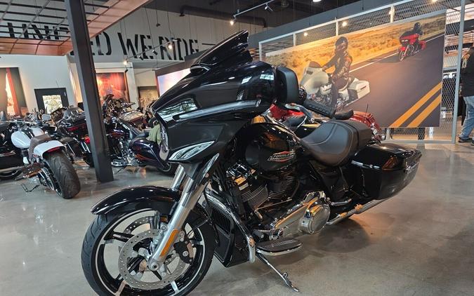 FLHX 2026 Street Glide®