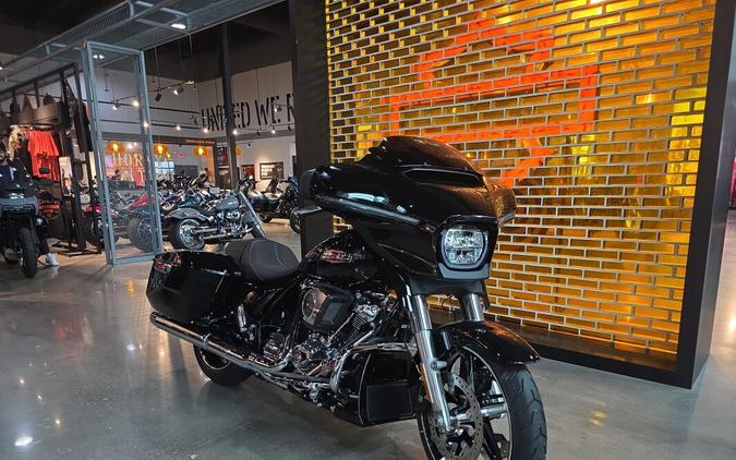 FLHX 2026 Street Glide®