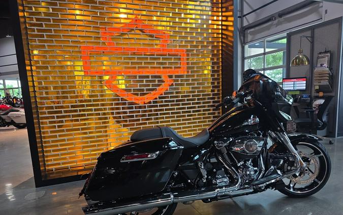 FLHX 2026 Street Glide®