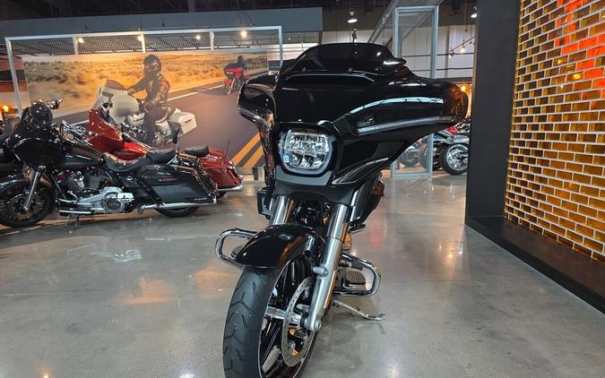 FLHX 2026 Street Glide®