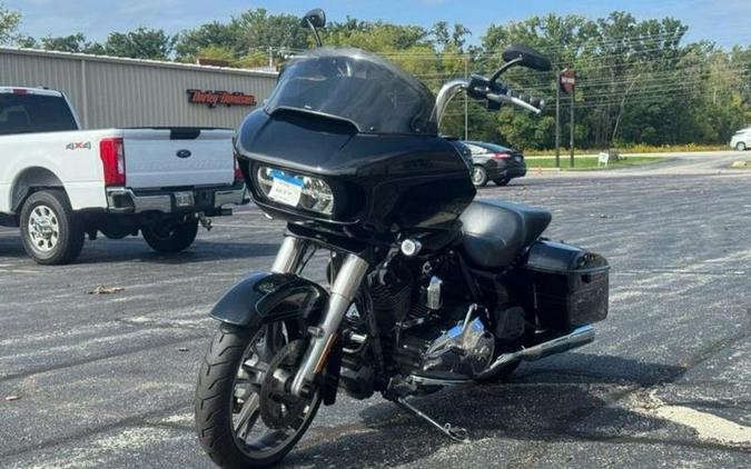 2016 Harley-Davidson® FLTRX - Road Glide®