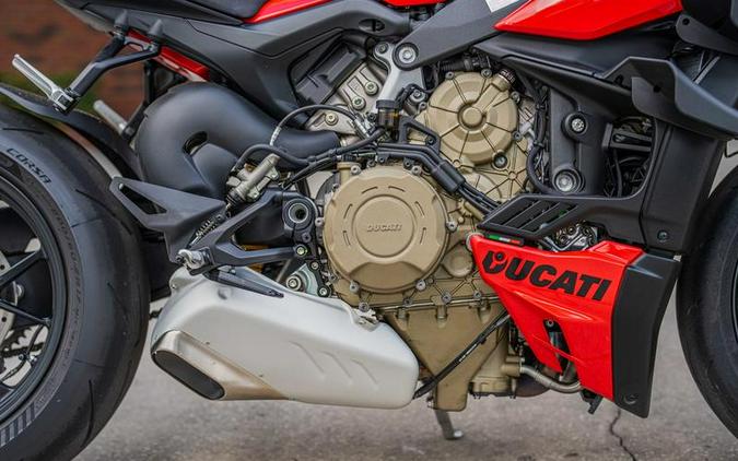 2023 Ducati Streetfighter V4 Ducati Red