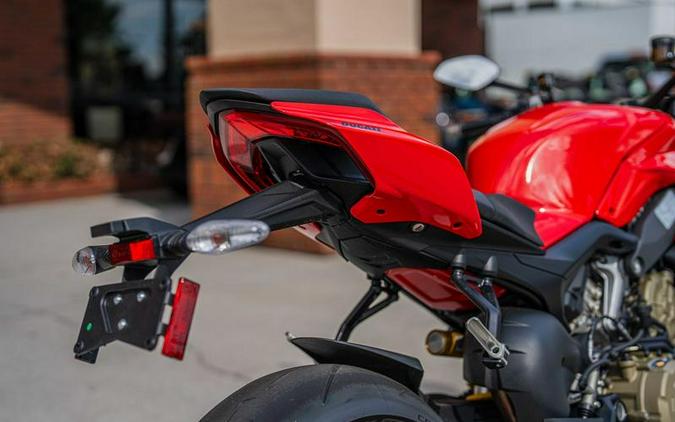 2023 Ducati Streetfighter V4 Ducati Red