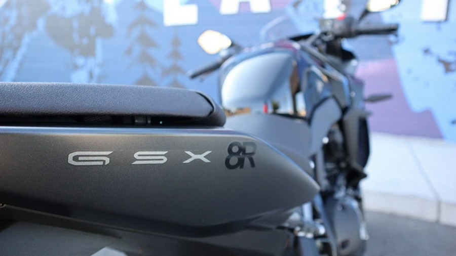 2025 Suzuki GSX-8R