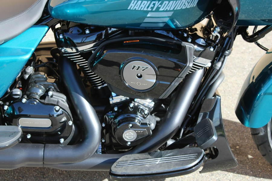 Harley-Davidson® Road Glide 3 2026 Teal Thunder