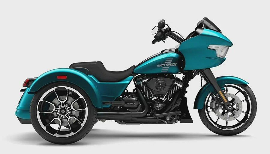 Harley-Davidson® Road Glide 3 2026 Teal Thunder