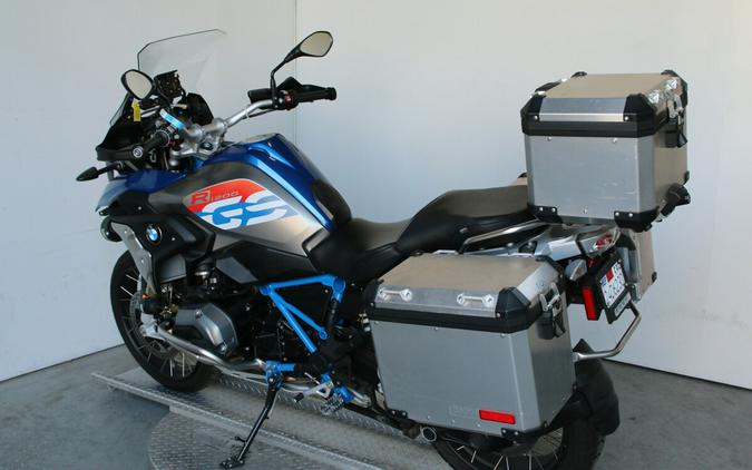 2017 BMW Motorrad R 1200 GS BLUE