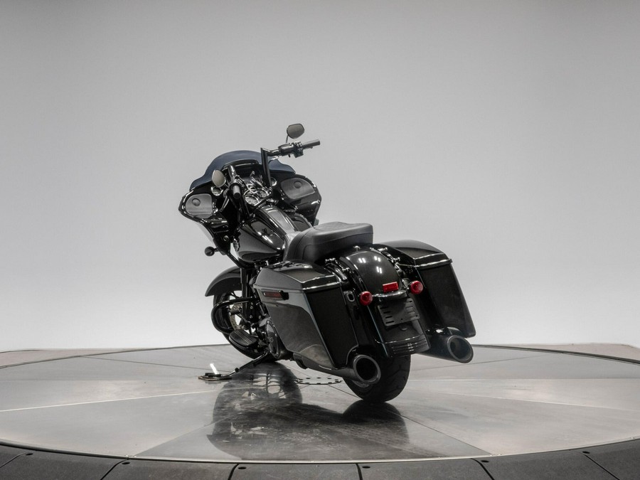 2022 HARLEY-DAVIDSON FLTRXS ROAD GLIDE SPECIAL in Vivid Black